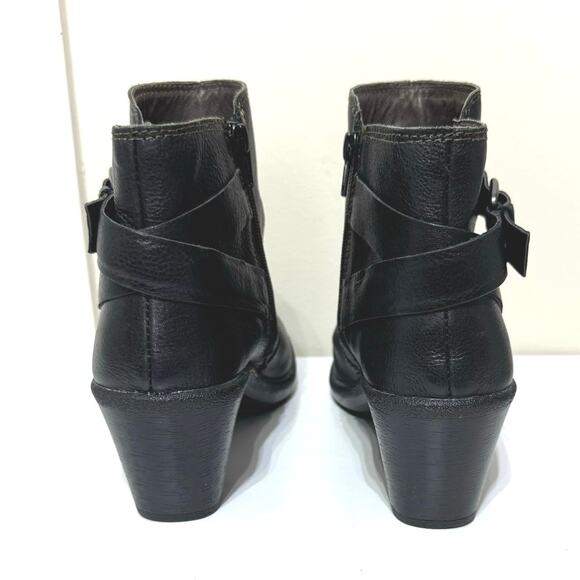 Montana Women’s Leather Side Zip Buckle & Button Accent Ankle Boots 10 M Black - Picture 5 of 10